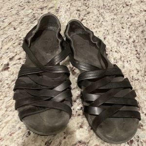 Ahnu black leather sandals